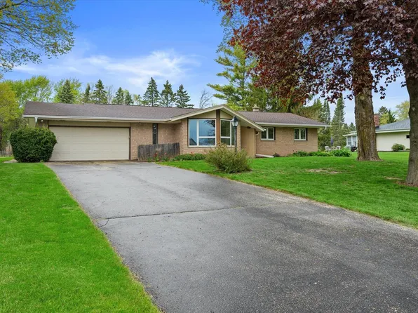 3182 Kettle Moraine PARKWAY, Hubertus, WI 53033