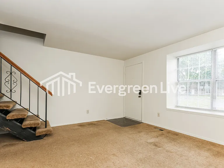 7584 Mount Whitney St — Photo 4