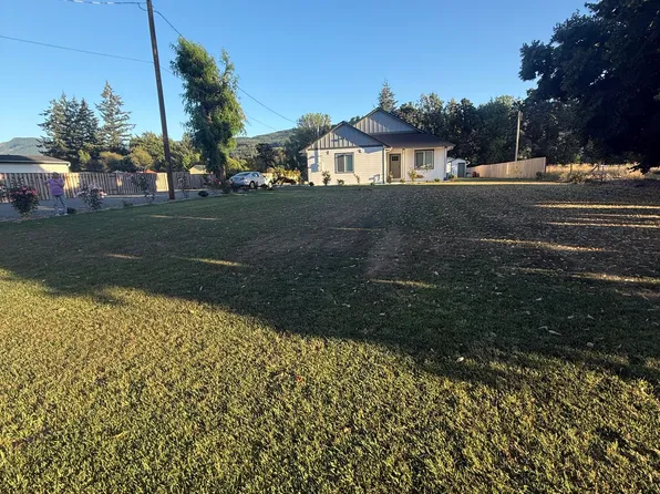 46436 Lyons Mill City Dr, Lyons, OR 97358