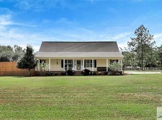 1925 Shumantown Rd, Ellabell, GA 31308