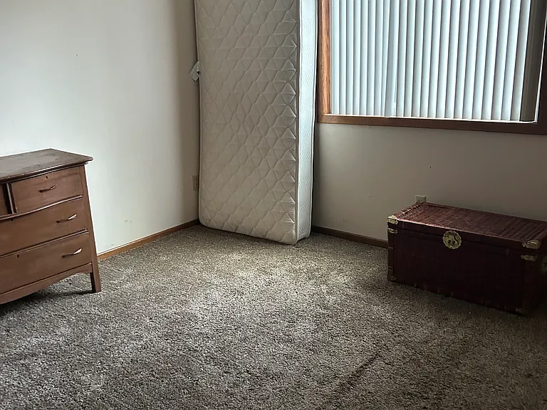 4825 Woodland Ave #5 — Photo 8