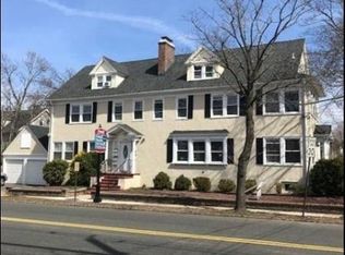 2 Beauvoir Ave #2, Summit, NJ 07901