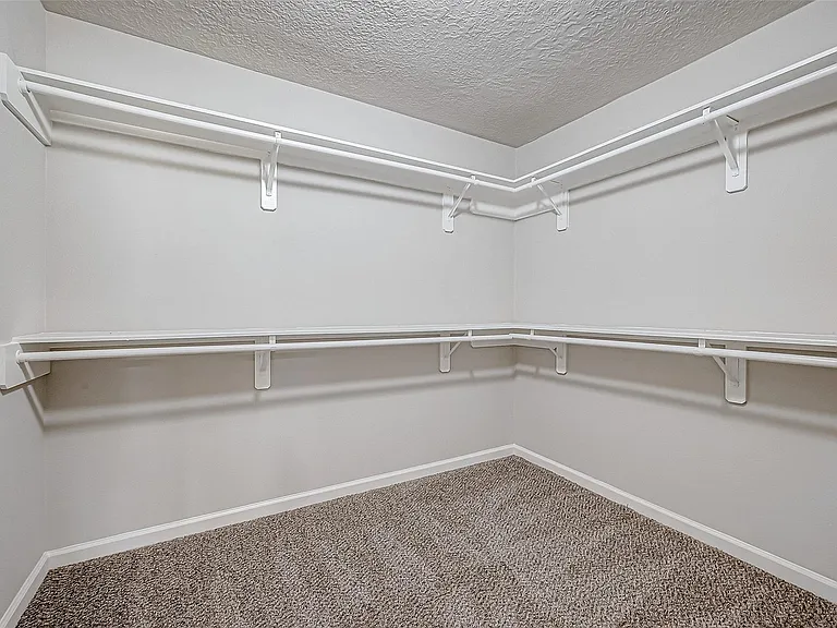 3102 Glenn Lakes Ln — Photo 34