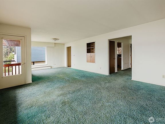 5th image of 1145 NW Darling Road