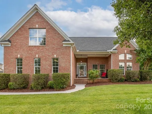 130 S Gibbs Rd, Mooresville, NC 28117