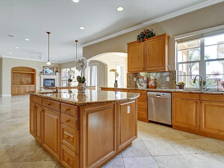 1852 Saddle Park Pl — Photo 25