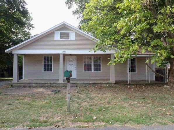 2016 Williams St