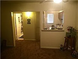 2 bed, 1.0 bath, 650 sqft, $850 — Photo 3