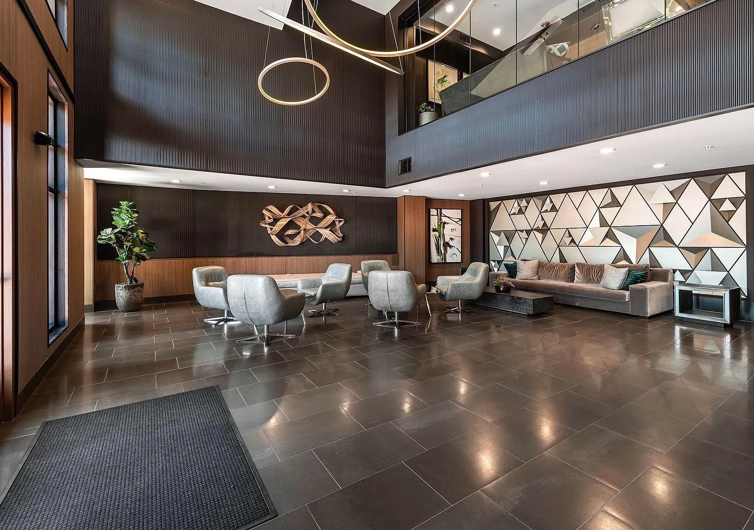 Gorgeous Top Floor Condo Located in Downtown Lafayette, Close to BART is Available Now! — Photo 2