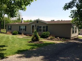 6078 Stewart Sharon Rd, Hubbard, OH 44425