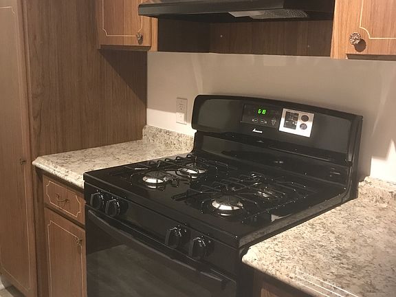 3rd image of 5920 18th St N APT 18