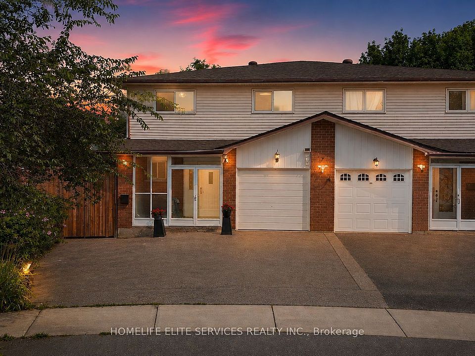 1st image of 44 Greenhedges Ct