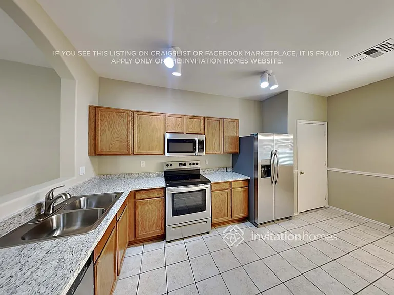 10436 E Billings St — Photo 8