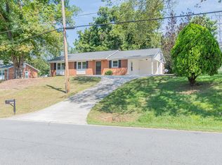 2321 Bethabara Rd, Winston Salem, NC 27106