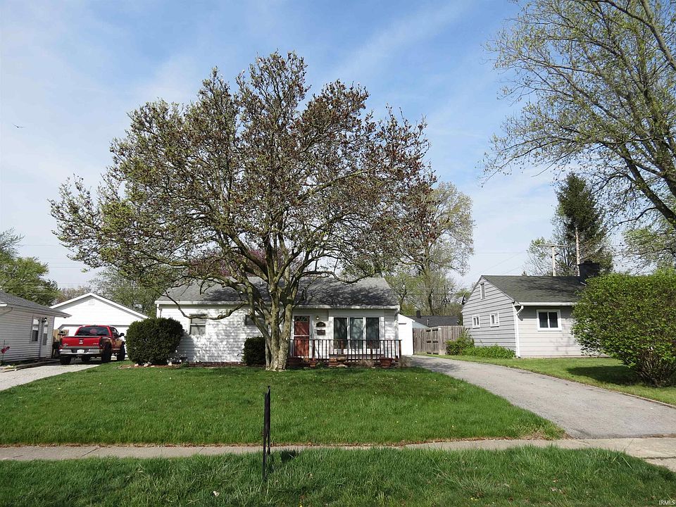 1st image of 2536 Foxhall Dr