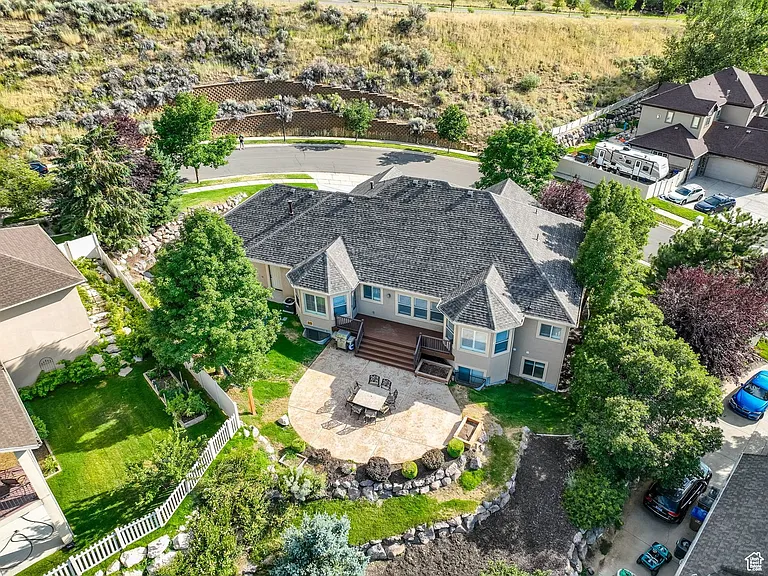 1693 E Crimson Oak Dr — Photo 40
