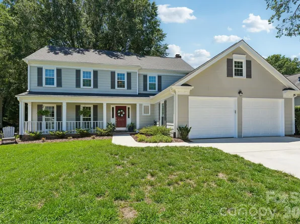 3113 Wild Lark Ct, Charlotte, NC 28210