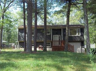 196 Staghead Dr, Pascoag, RI 02859