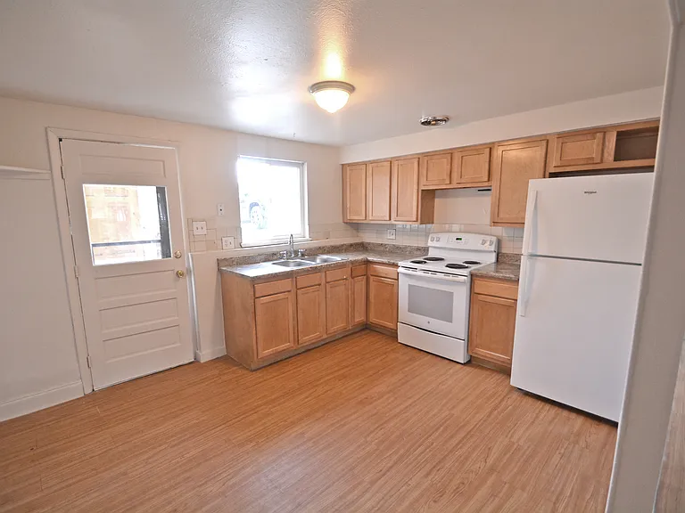 4510 Flower St #4510 — Photo 4