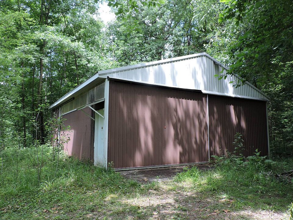 2nd image of 33142 School St