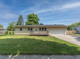 411 W Washington St, Delavan, WI 53115