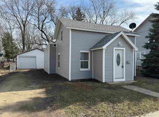 419 Cherry St, Janesville, WI 53548