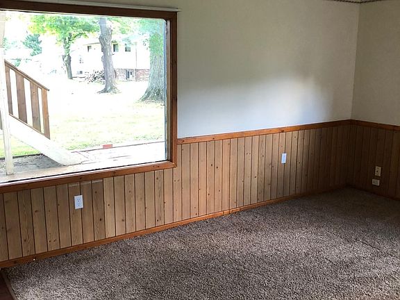 3rd image of 8150 Kenyon Dr SE