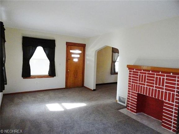 2nd image of 9915 Greenview Ave