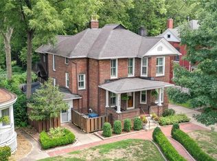 1415 Liberty St, Alton, IL 62002