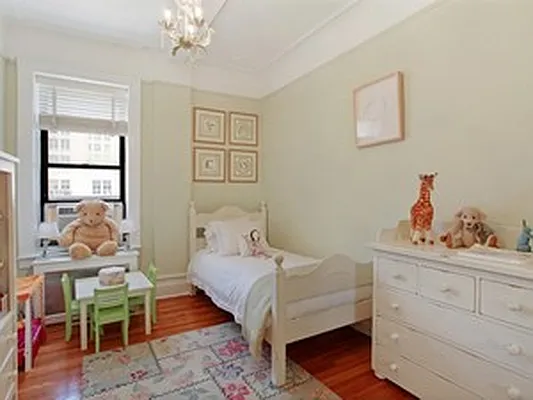 Sold by Corcoran | media 15