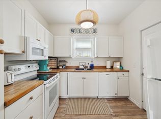 1213 55th St, Galveston, TX 77551