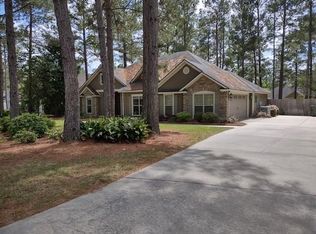 540 Cottonwood Cv, Hahira, GA 31632