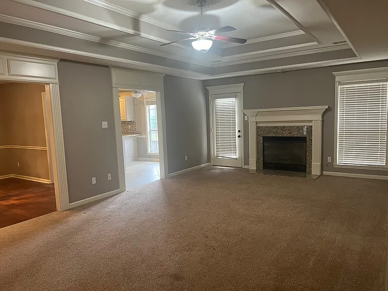 2319 Stoney Creek Dr — Photo 10