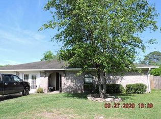 5003 Quail Hollow Dr, Baytown, TX 77521