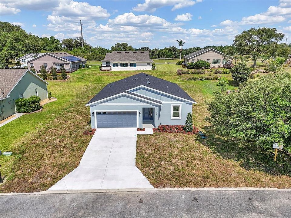 1st image of 78 Fairway Cir