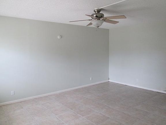 3rd image of 80 Camden D