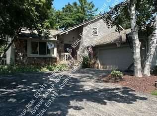 2675 Browning Dr, Lake Orion, MI 48360
