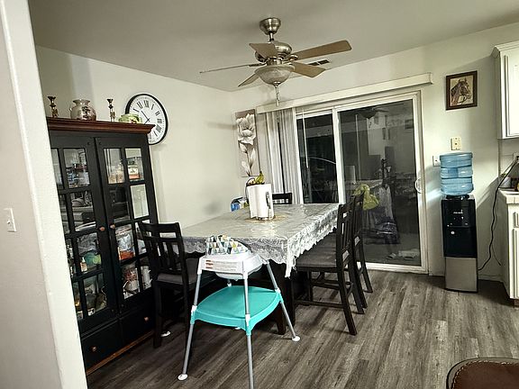 4th image of 4405 Oldcastle Ave