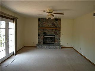3rd image of 2844 Southfork Dr