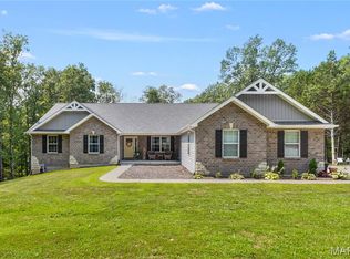 27287 Sunnyside Rd, Warrenton, MO 63383