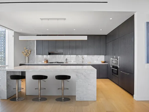 15 Hudson Yards image 5 of 35