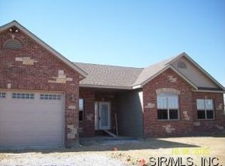 2130 Tuscany Rdg, Maryville, IL