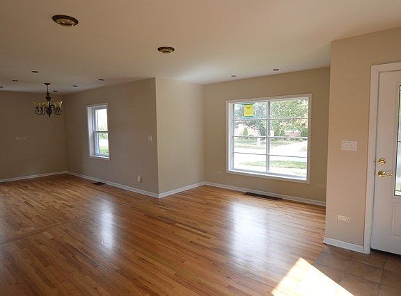 4th image of 1450 Evers Ave