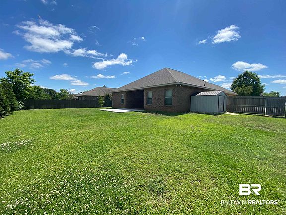 4th image of 26646 Saint Augustine Dr