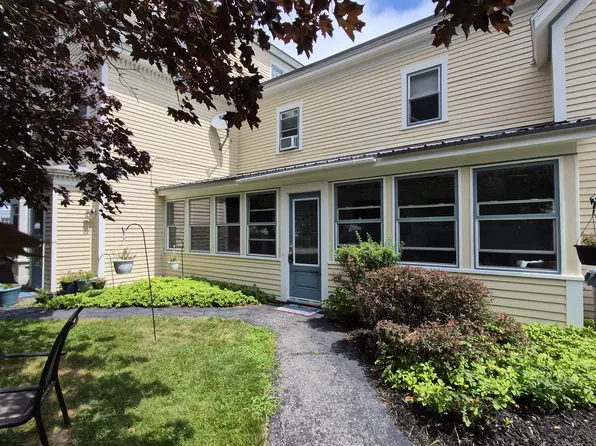 49 High Street, Wilton, ME 04294