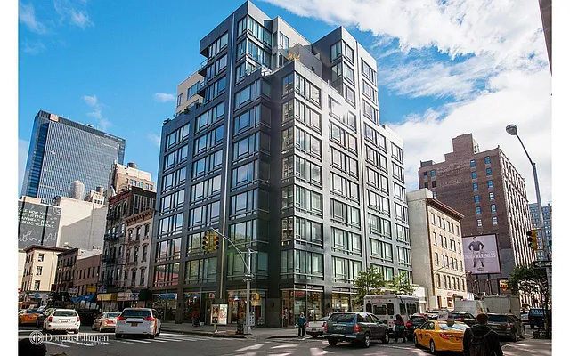 Sold by Industrie Residential | media 17