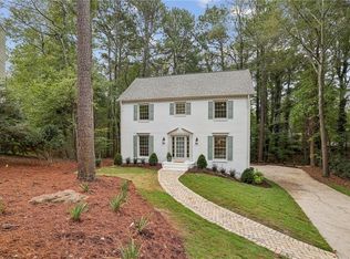 525 Persimmon Ln, Roswell, GA 30076