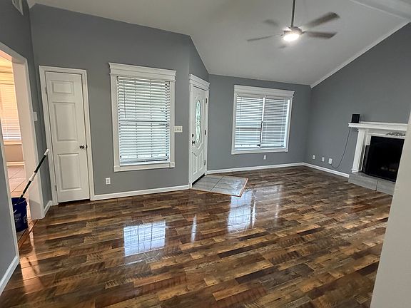 2nd image of 1 Walnut Way