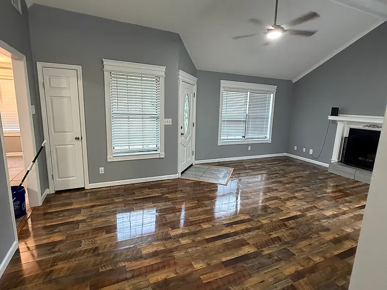 1 Walnut Way — Photo 2