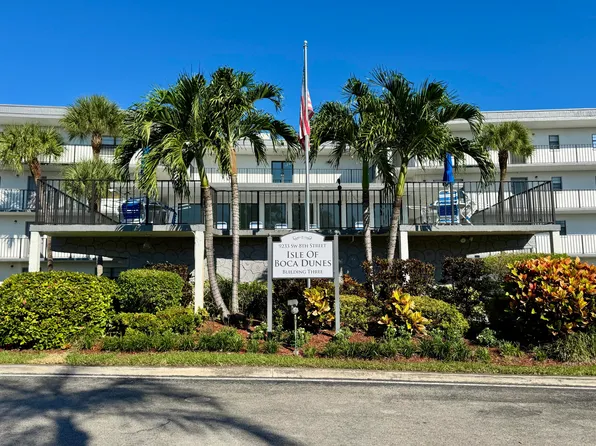 9233 SW 8th St, Boca Raton, FL